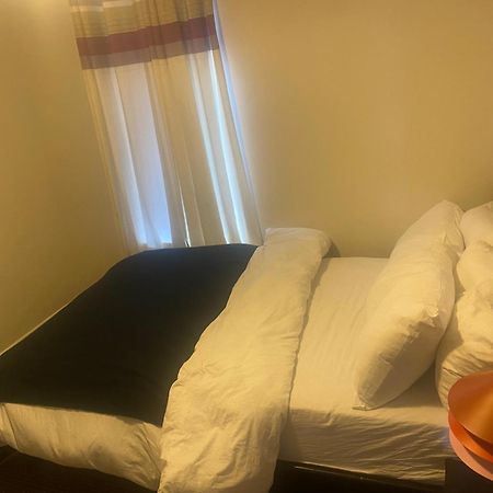 Dusk Till Dawn Belfast Ngoại thất bức ảnh